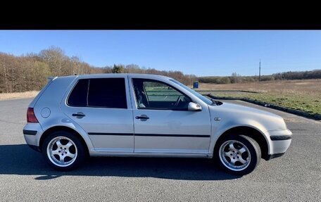 Volkswagen Golf IV, 2002 год, 345 000 рублей, 3 фотография