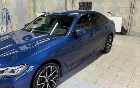 BMW 5 серия, 2020 год, 5 700 000 рублей, 2 фотография