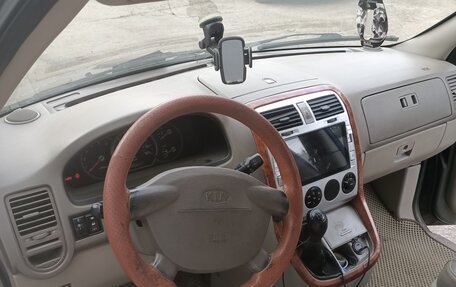 KIA Carnival III, 2005 год, 650 000 рублей, 4 фотография