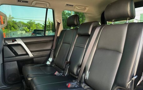 Toyota Land Cruiser Prado 150 рестайлинг 2, 2017 год, 3 749 000 рублей, 12 фотография