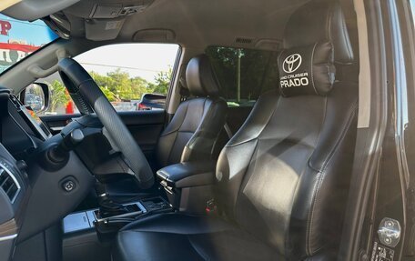 Toyota Land Cruiser Prado 150 рестайлинг 2, 2017 год, 3 749 000 рублей, 11 фотография