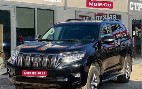 Toyota Land Cruiser Prado 150 рестайлинг 2, 2017 год, 3 749 000 рублей, 2 фотография