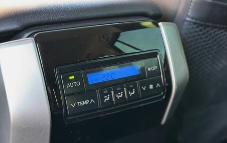 Toyota Land Cruiser Prado 150 рестайлинг 2, 2017 год, 3 749 000 рублей, 26 фотография