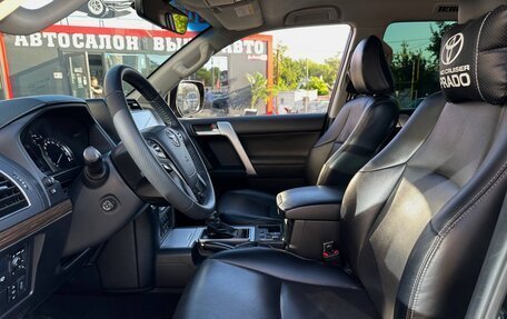 Toyota Land Cruiser Prado 150 рестайлинг 2, 2017 год, 3 749 000 рублей, 28 фотография