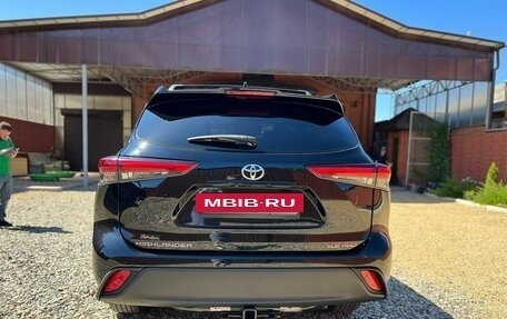Toyota Highlander, 2021 год, 5 550 000 рублей, 6 фотография