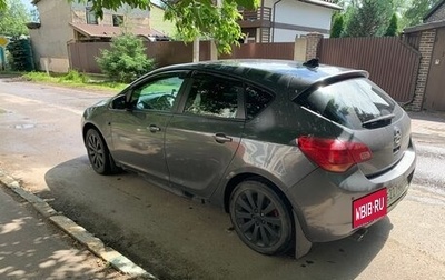 Opel Astra J, 2012 год, 600 000 рублей, 1 фотография