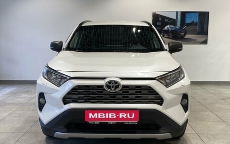 Toyota RAV4, 2019 год, 2 569 000 рублей, 2 фотография
