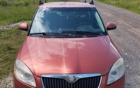 Skoda Fabia II, 2009 год, 400 000 рублей, 2 фотография