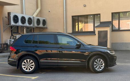 Volkswagen Tiguan II, 2021 год, 2 600 000 рублей, 9 фотография