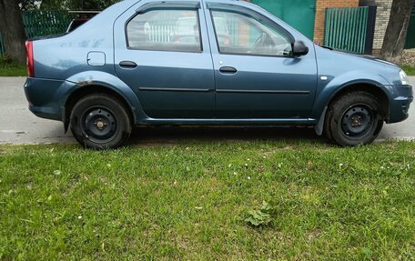 Renault Logan I, 2010 год, 400 000 рублей, 3 фотография