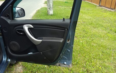 Renault Logan I, 2010 год, 400 000 рублей, 15 фотография