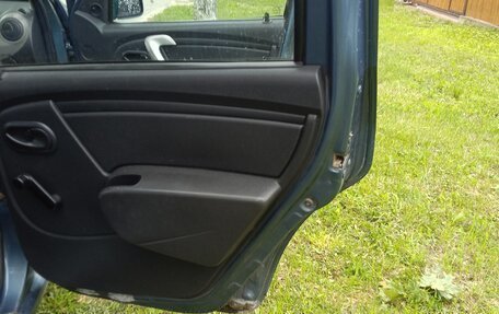 Renault Logan I, 2010 год, 400 000 рублей, 19 фотография