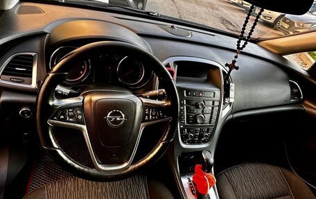Opel Astra J, 2013 год, 780 000 рублей, 8 фотография