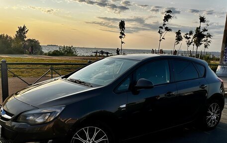 Opel Astra J, 2013 год, 780 000 рублей, 3 фотография