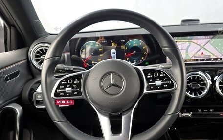 Mercedes-Benz A-Класс, 2022 год, 2 436 000 рублей, 9 фотография