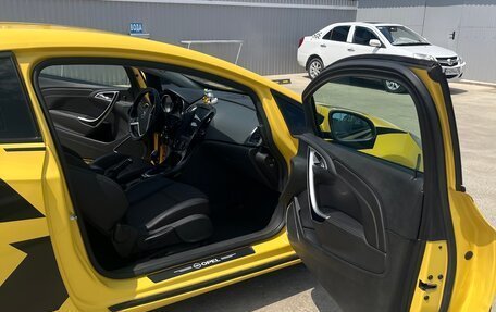 Opel Astra J, 2012 год, 850 000 рублей, 10 фотография