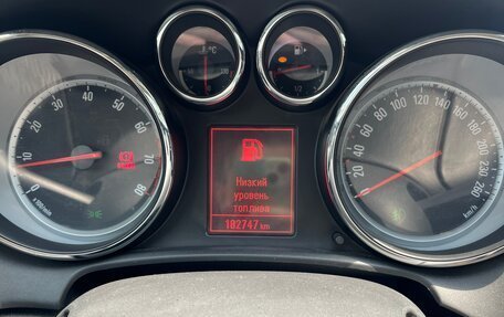 Opel Astra J, 2012 год, 850 000 рублей, 23 фотография