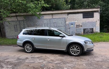 Volkswagen Passat B7, 2013 год, 1 100 000 рублей, 3 фотография