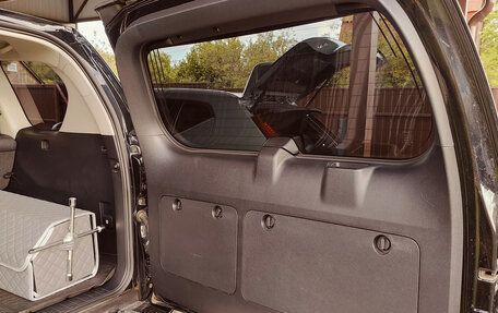 Toyota Land Cruiser Prado 150 рестайлинг 2, 2014 год, 5 349 000 рублей, 16 фотография