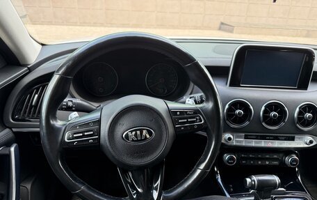 KIA Stinger I, 2018 год, 2 600 000 рублей, 24 фотография