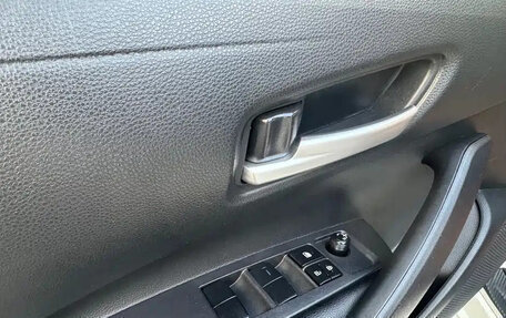 Toyota Corolla, 2020 год, 1 200 000 рублей, 6 фотография