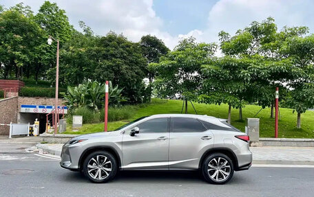 Lexus RX IV рестайлинг, 2020 год, 3 500 000 рублей, 5 фотография