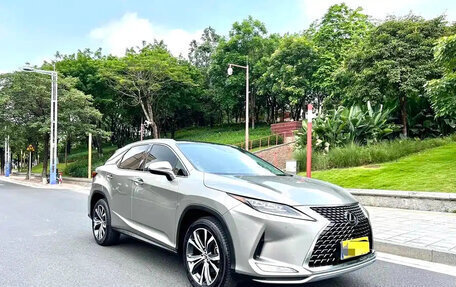 Lexus RX IV рестайлинг, 2020 год, 3 500 000 рублей, 24 фотография