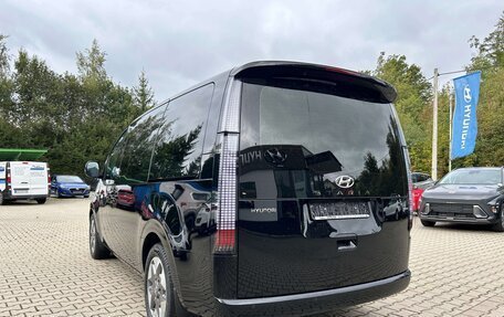 Hyundai Staria, 2025 год, 5 970 000 рублей, 3 фотография