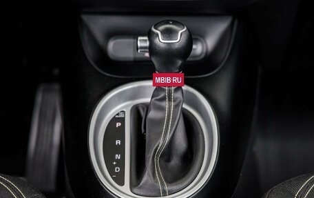 KIA Soul II рестайлинг, 2015 год, 1 598 000 рублей, 33 фотография