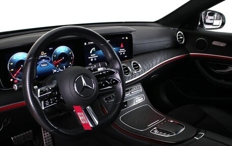 Mercedes-Benz E-Класс, 2021 год, 4 450 000 рублей, 11 фотография