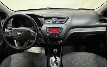 KIA Rio III рестайлинг, 2014 год, 925 000 рублей, 10 фотография