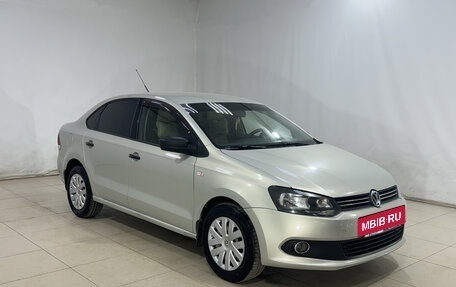 Volkswagen Polo VI (EU Market), 2011 год, 640 000 рублей, 3 фотография