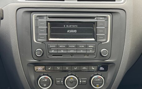 Volkswagen Jetta VI, 2014 год, 1 100 000 рублей, 24 фотография