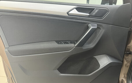 Volkswagen Tiguan II, 2019 год, 2 580 000 рублей, 7 фотография