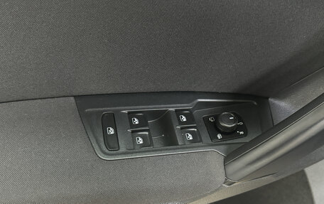 Volkswagen Tiguan II, 2019 год, 2 580 000 рублей, 8 фотография