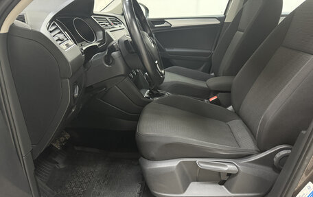 Volkswagen Tiguan II, 2019 год, 2 580 000 рублей, 9 фотография