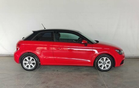 Audi A1, 2010 год, 800 000 рублей, 7 фотография