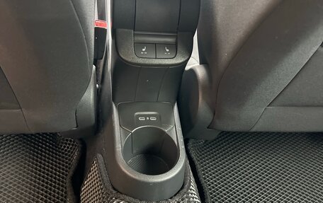 Skoda Rapid II, 2021 год, 1 800 000 рублей, 13 фотография