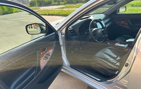Toyota Camry, 2008 год, 1 150 000 рублей, 9 фотография