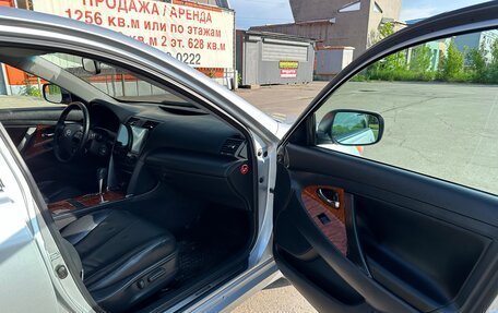 Toyota Camry, 2008 год, 1 150 000 рублей, 12 фотография