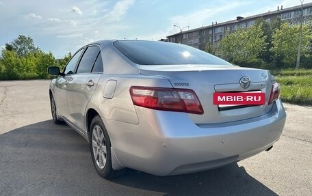 Toyota Camry, 2008 год, 1 150 000 рублей, 5 фотография