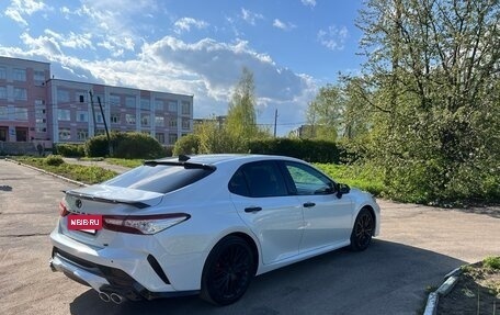 Toyota Camry, 2020 год, 2 990 000 рублей, 10 фотография