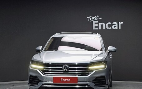 Volkswagen Touareg III, 2021 год, 3 586 000 рублей, 3 фотография