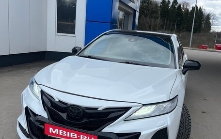 Toyota Camry, 2020 год, 2 990 000 рублей, 30 фотография
