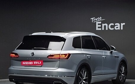 Volkswagen Touareg III, 2021 год, 3 586 000 рублей, 6 фотография