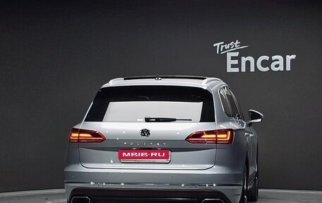 Volkswagen Touareg III, 2021 год, 3 586 000 рублей, 5 фотография