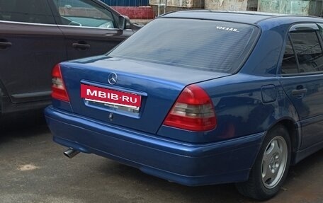 Mercedes-Benz C-Класс, 2000 год, 410 000 рублей, 2 фотография