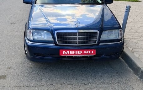 Mercedes-Benz C-Класс, 2000 год, 410 000 рублей, 8 фотография