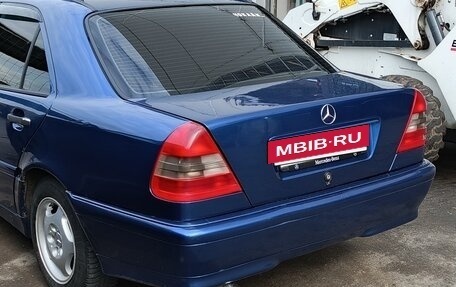 Mercedes-Benz C-Класс, 2000 год, 410 000 рублей, 3 фотография