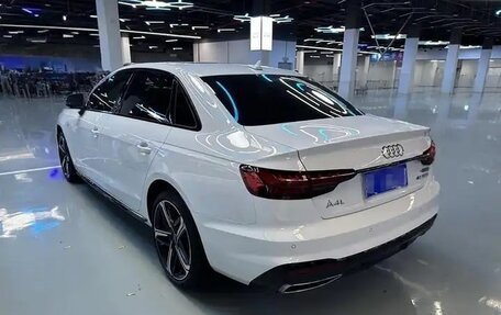 Audi A4, 2022 год, 2 300 003 рублей, 4 фотография